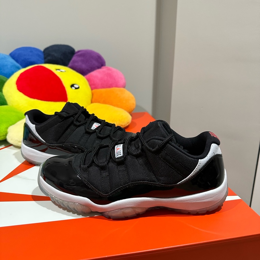 Air Jordan 11 Low “Infrared”